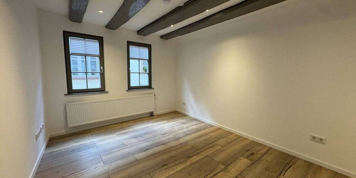 Einfamilienhaus Weinheim - 8 Zimmer, 228 m&sup2;, 875.000&euro; | Angebot:26344040