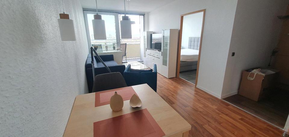 Etagenwohnung Ludwigshafen am Rhein Parkinsel - 2 Zimmer, 45 m&sup2;, 1.065&euro; | Angebot:24992007