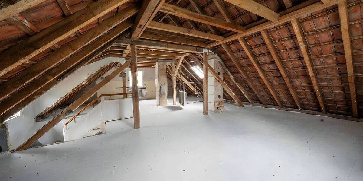 Einfamilienhaus Wiesenbach - 8 Zimmer, 223 m&sup2;, 500.000&euro; | Angebot:26307284