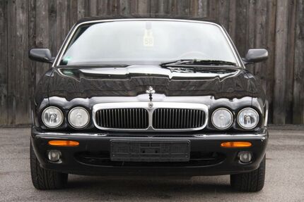 Jaguar XJ 168.950 km 19.999 &euro; Heppenheim 64646