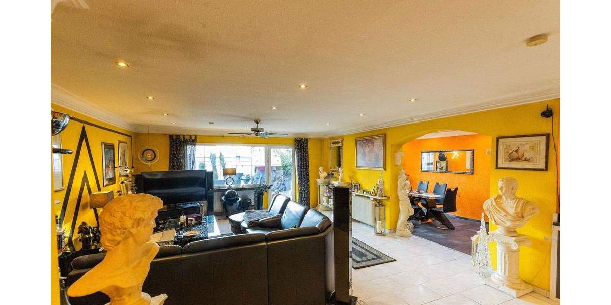 Einfamilienhaus Mannheim Käfertal - 6 Zimmer, 251 m&sup2;, 698.000&euro; | Angebot:25654268