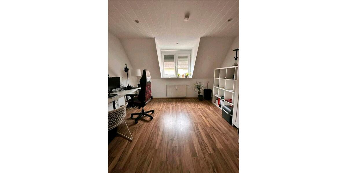 Maisonettenwohnung Hockenheim - 5 Zimmer, 125 m&sup2;, 1.250&euro; | Angebot:26327739