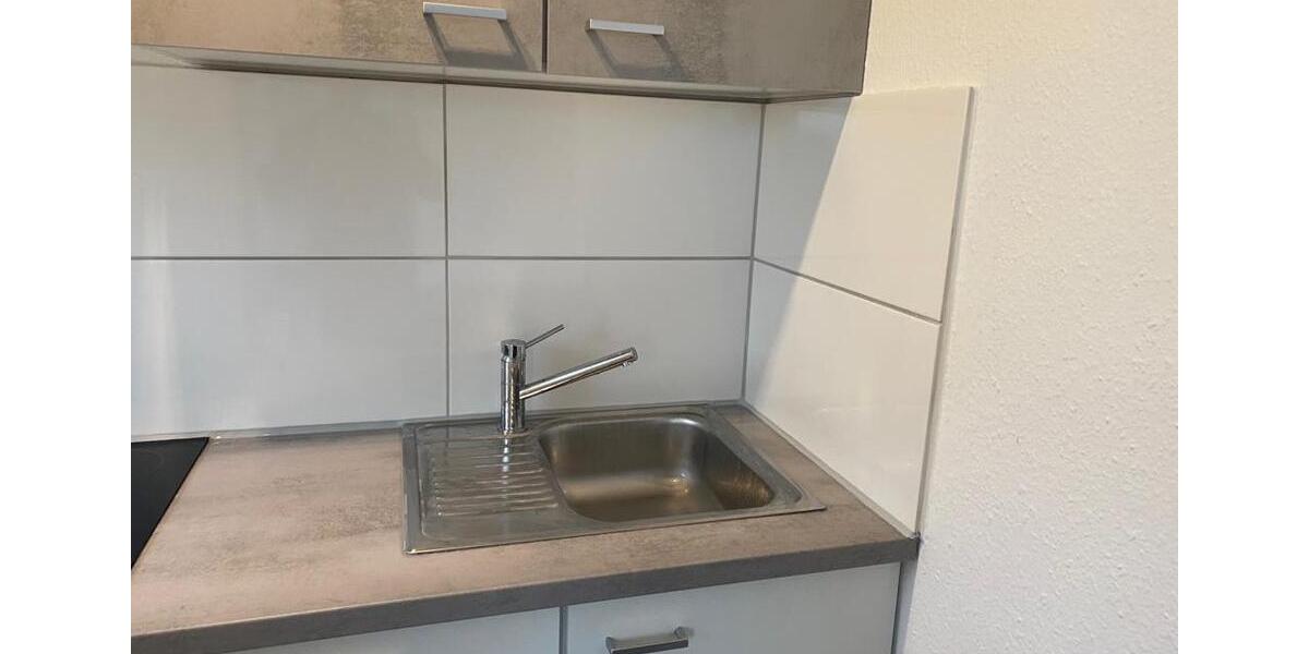 Etagenwohnung Sinsheim - 1 Zimmer, 39 m&sup2;, 690&euro; | Angebot:26690176