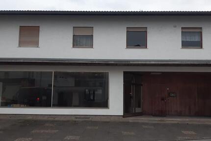 ** Ohne Makler ** Wohn- und Gechäftshaus mit großem Garten 6 zimmer