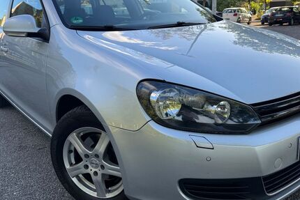 VW Golf 211.000 km 3.190 &euro; Heppenheim 64646