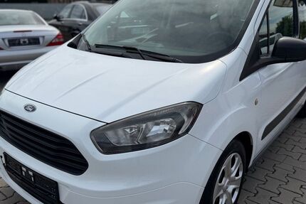 Ford Tourneo Courier 123.000 km 6.999 &euro; Schifferstadt 67105