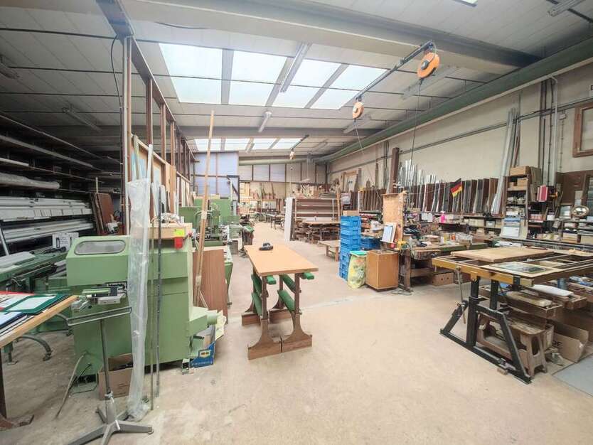 Halle in mannheim 1.250.000 € 670 m²