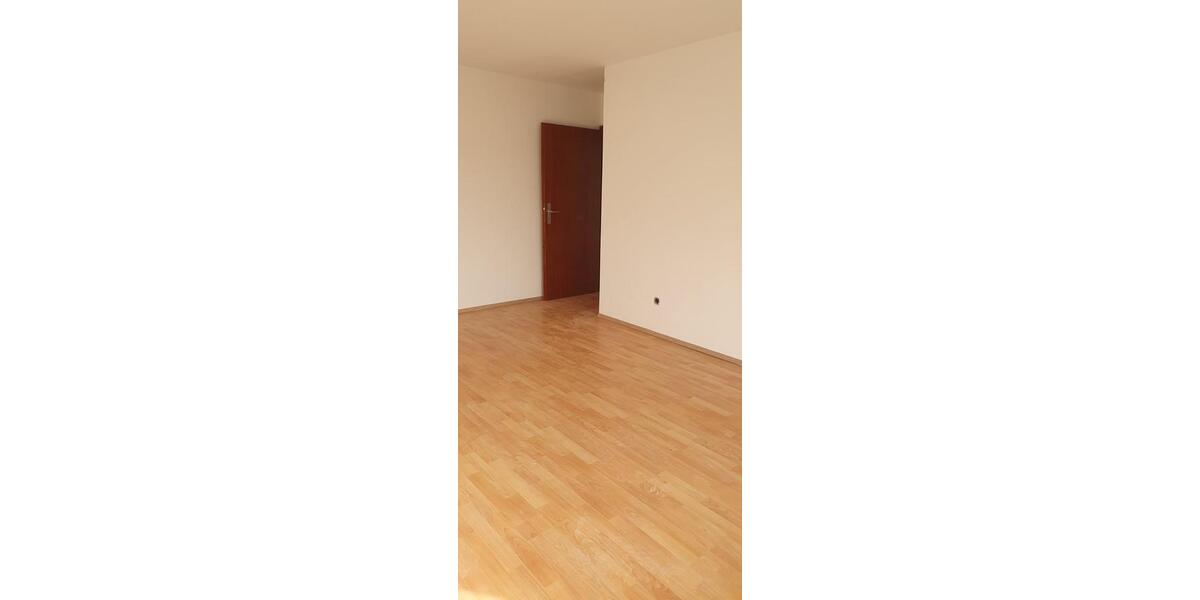 Etagenwohnung Ludwigshafen am Rhein Parkinsel - 3 Zimmer, 85 m&sup2;, 975&euro; | Angebot:25382127