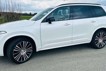 Volvo XC90 83.200 km 44.400 € Neckargemünd 69151