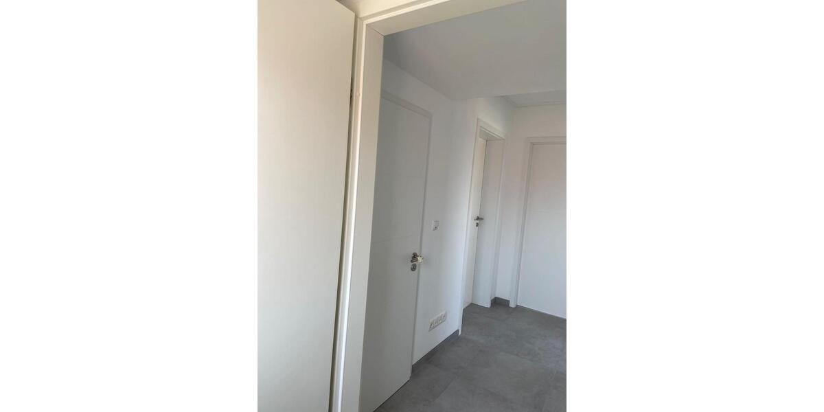Dachgeschoßwohnung Ludwigshafen am Rhein Edigheim - 2 Zimmer, 50 m&sup2;, 825&euro; | Angebot:26465422
