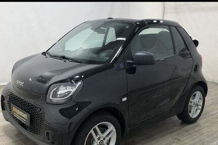 Smart ForTwo 13.700 km 11.298 € Mosbach-Neckarelz 74821