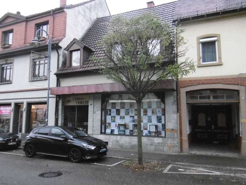 Haus zum Kaufen in Schwetzingen 295.000 € 100 m²