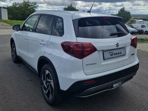 Suzuki Vitara Vollhybrid 1.5 Dualjet Allgrip AGS Comfort+ 4.500 km 29.990 &euro; Obrigheim-Asbach 74847