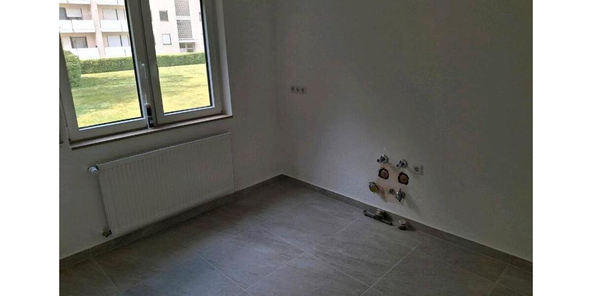 Hochparterre Weinheim - 5 Zimmer, 110 m&sup2;, 1.440&euro; | Angebot:26534632