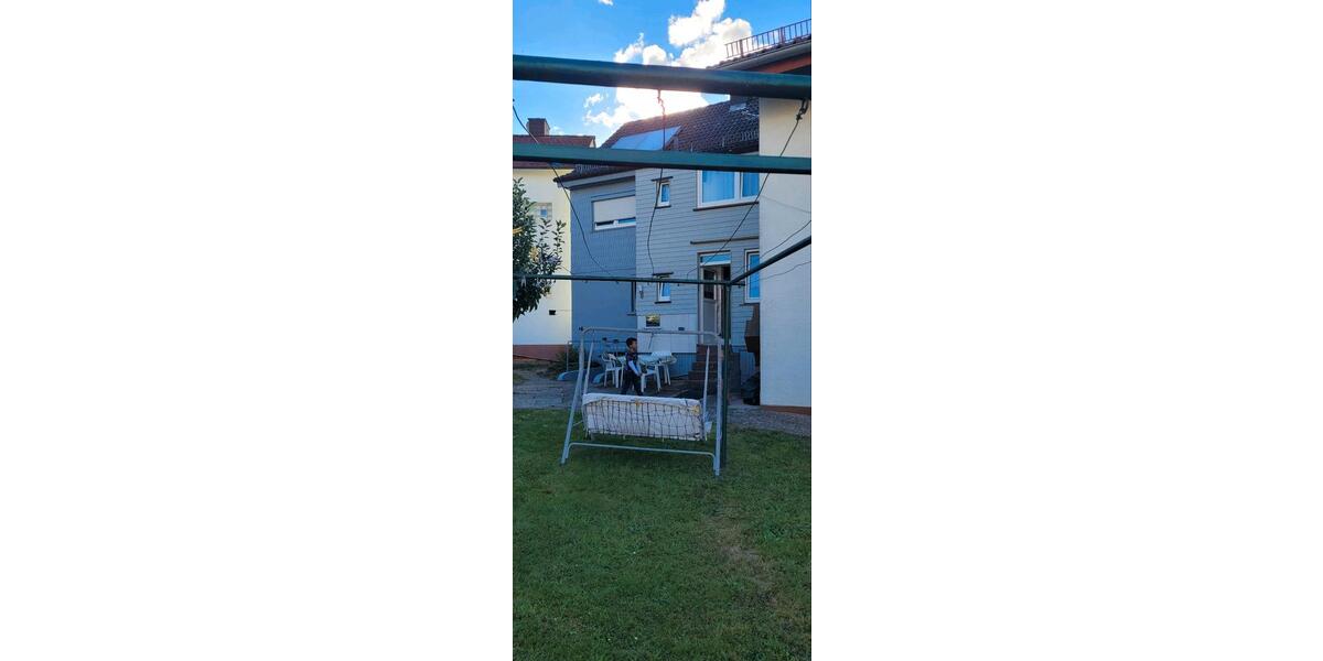 Einfamilienhaus Waldbrunn - 6 Zimmer, 100 m&sup2;, 1.000&euro; | Angebot:26241971