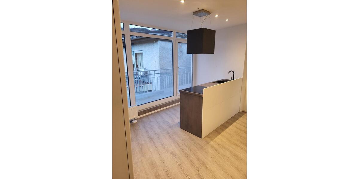 Dachgeschoßwohnung Heidelberg Neuenheim - 1.5 Zimmer, 78 m&sup2;, 875&euro; | Angebot:26348735