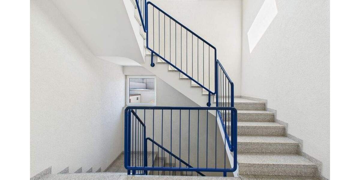 Repräsentatives, neuwertiges Bürohaus in zentraler Lage von Mannheim-Friedrichsfeld zimmer