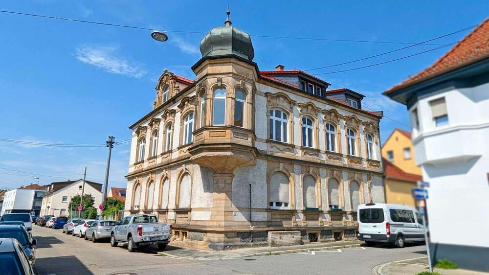 Etagenwohnung Ludwigshafen Edigheim - 4 Zimmer, 188 m&sup2;, 1.500&euro; | Angebot:26884292