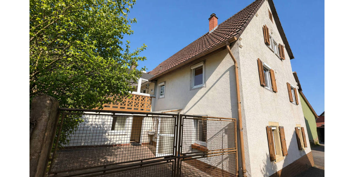 Einfamilienhaus Sinsheim / Steinsfurt Steinsfurt - 8 Zimmer, 243 m&sup2;, 489.000&euro; | Angebot:26389295