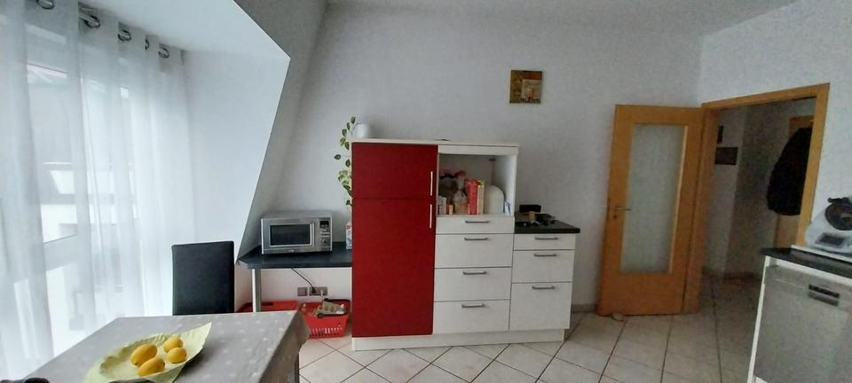 Etagenwohnung Lampertheim - 4 Zimmer, 110 m&sup2;, 1.040&euro; | Angebot:26315981
