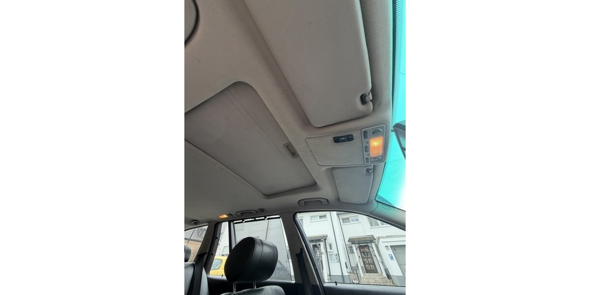 BMW 520 240.000 km 3.599 &euro; Edingen-Neckarhausen 68535