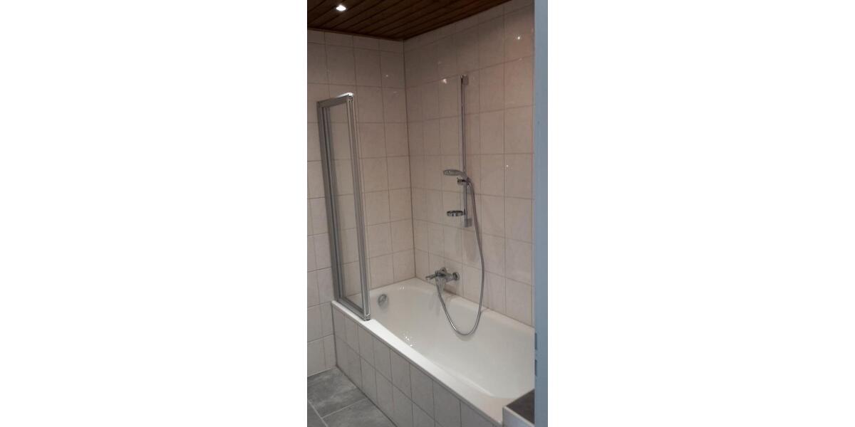 Dachgeschoßwohnung Schwetzingen - 2.5 Zimmer, 35 m&sup2;, 650&euro; | Angebot:26336097