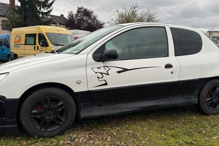 Peugeot 206 180.000 km 850 &euro; Weinheim 69469