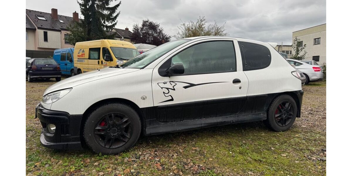 Peugeot 206 180.000 km 850 &euro; Weinheim 69469