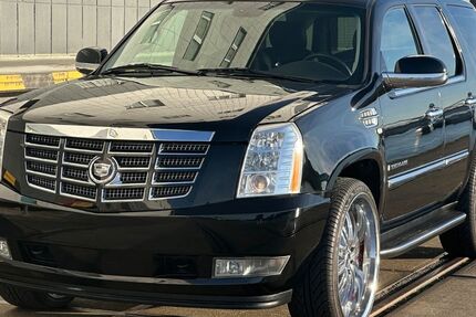 Cadillac Escalade 123.000 km 25.000 &euro; Mannheim I Baden-Württemberg 68169