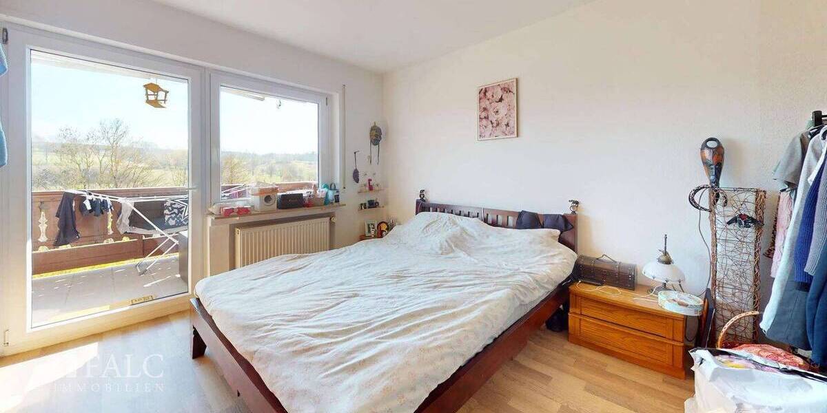 Mehrfamilienhaus, Wohnhaus Östringen Tiefenbach - 9 Zimmer, 220 m&sup2;, 595.000&euro; | Angebot:26160521
