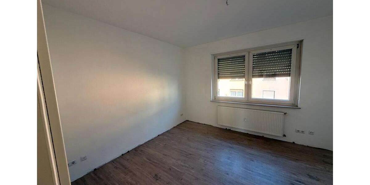 Etagenwohnung Viernheim - 2.5 Zimmer, 70 m&sup2;, 1.050&euro; | Angebot:26335157