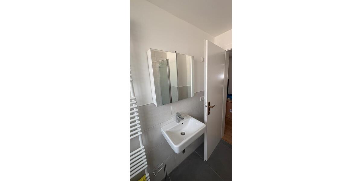 Etagenwohnung Ilvesheim - 3 Zimmer, 90 m&sup2;, 1.100&euro; | Angebot:26613974