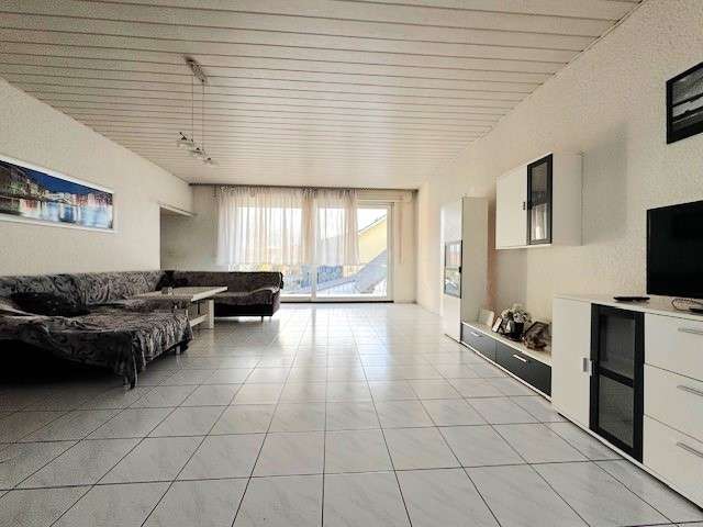Wohnung zum Kaufen in Waghäusel 310.000 € 157.69 m²