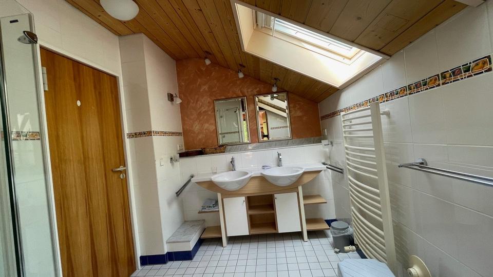 Einfamilienhaus Schriesheim - 6 Zimmer, 268 m&sup2;, 940.000&euro; | Angebot:26942199