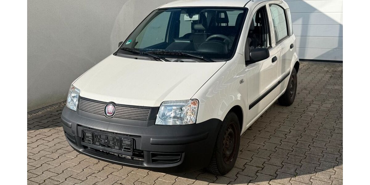 Fiat Panda 134.000 km 2.350 &euro; Oberhausen Rheinhausen 68794