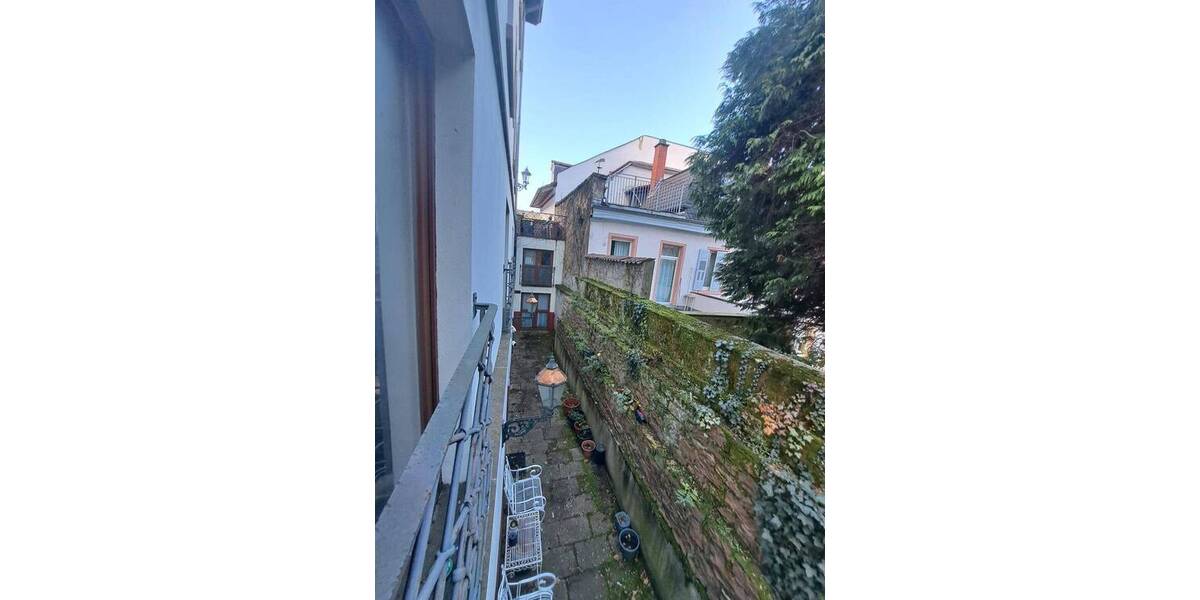 Charakter, Lage, Potenzial - vielseitige Einheit in denkmalgeschütztem Heidelberger Anwesen - Etagenwohnung Heidelberg Altstadt | Angebot:26122571