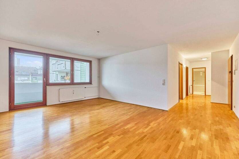 MA-City - 2 ZBKBalkon-Wohnung mit Tiefgaragenstellplatz