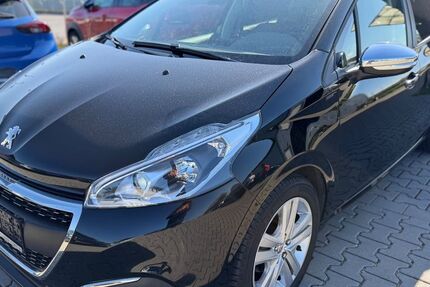 Peugeot 208 122.000 km 7.499 &euro; Schifferstadt 67105