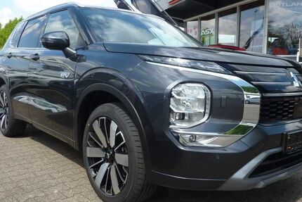 Mitsubishi Outlander 2.500 km 51.490 € Edingen-Neckarhausen 68535