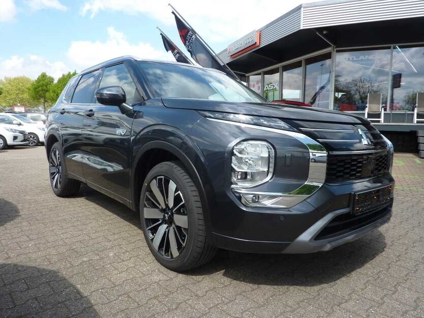 Mitsubishi Outlander 2.500 km 52.390 € Edingen-Neckarhausen 68535