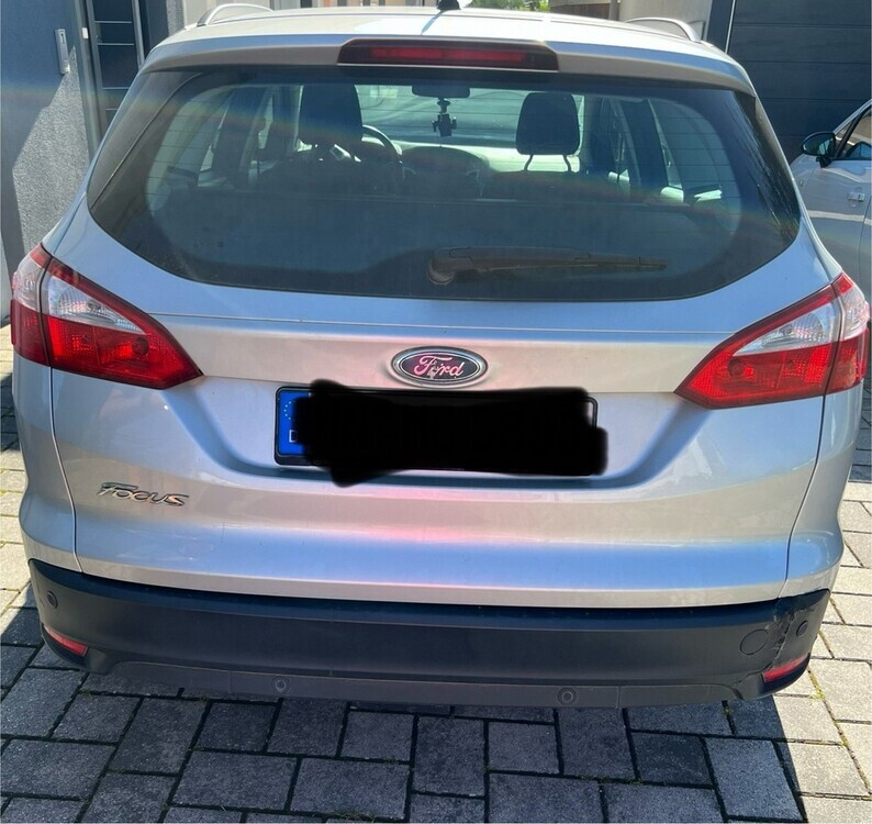Ford Focus 191.000 km 3.200 € Kirchardt 74912