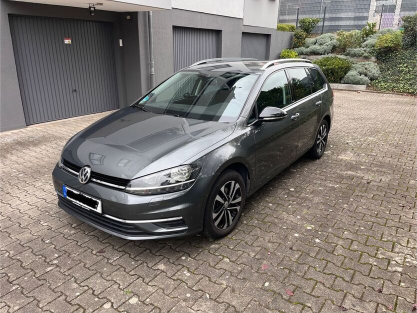 VW Golf 82.000 km 14.500 € Altrip 67122