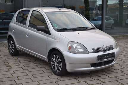 Toyota Yaris 66.500 km 5.490 &euro; Mannheim 68305