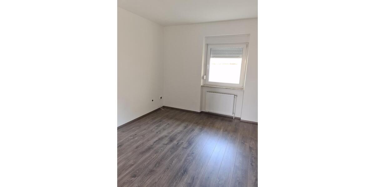 Erdgeschoßwohnung Ludwigshafen am Rhein Ludwigshafen-Oggersheim - 1 Zimmer, 58 m&sup2;, 850&euro; | Angebot:26341520