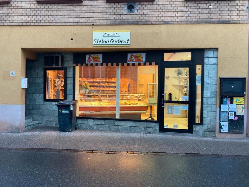 Gewerbeeinheit im Herzen von Ziegelhausen