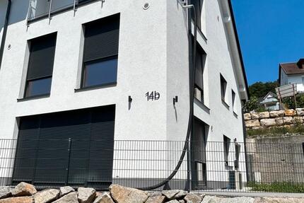 Moderne Doppelhaushälfte: Wohnen und Arbeiten mitten im Grünen 5 zimmer