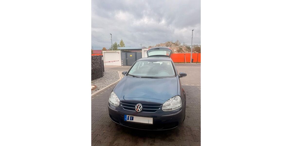 VW Golf 280.000 km 2.350 &euro; Mannheim 68159