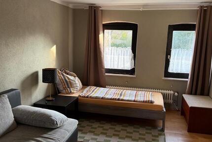 1-2 Zi.Wohnung Aglasterhausen,warm Frei 1 zimmer