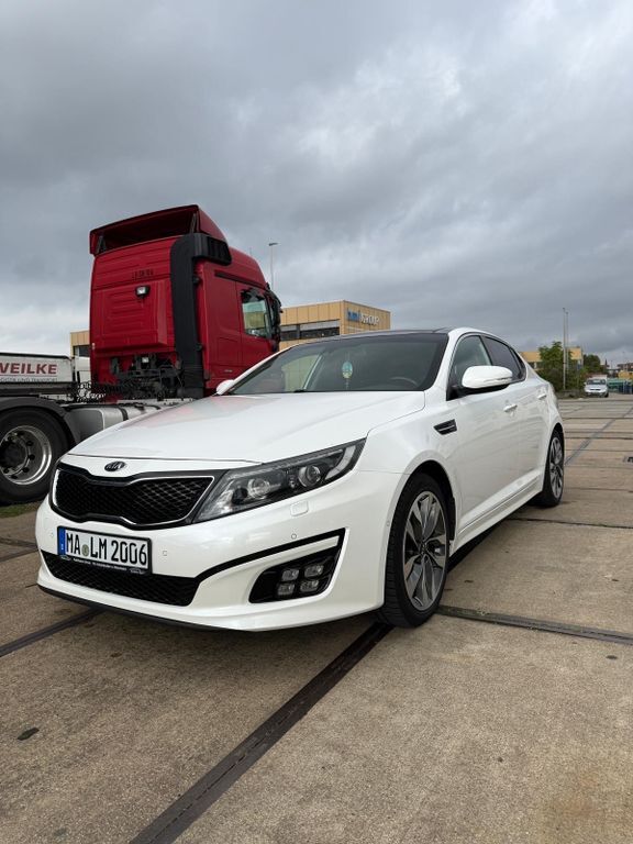 Kia Optima 217.000 km 10.500 € altrip 67122