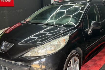 Peugeot 207 98.000 km 3.990 &euro; Mannheim 68309